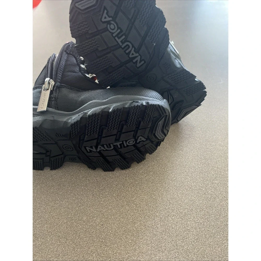 Boys Nautica Boots For Hiking Snow Or Winter Size 6